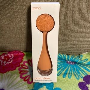 PMD smart facial cleansing device.